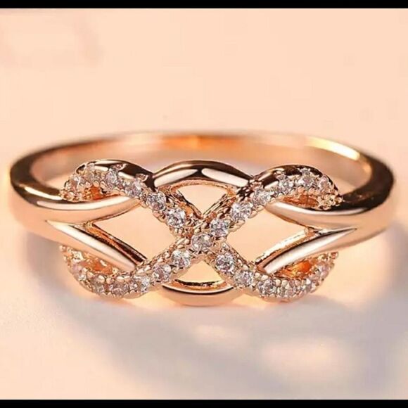 Exquisite Rose Gold PLATED Infinity Ring - Picture 1 of 7